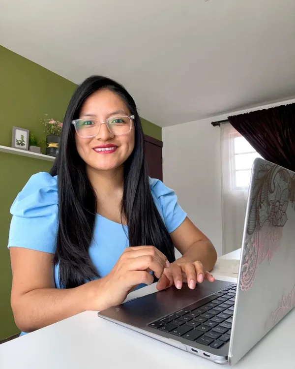 Lic. Elisa Vele, Psicóloga profesional